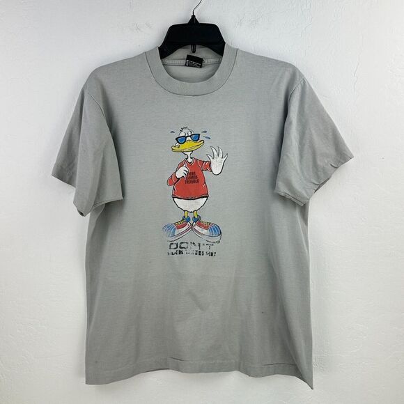 Vintage Screen‎ Stars Best T-shirt Mens L Gray Duck Here Comes Trouble Faded - Picture 1 of 10